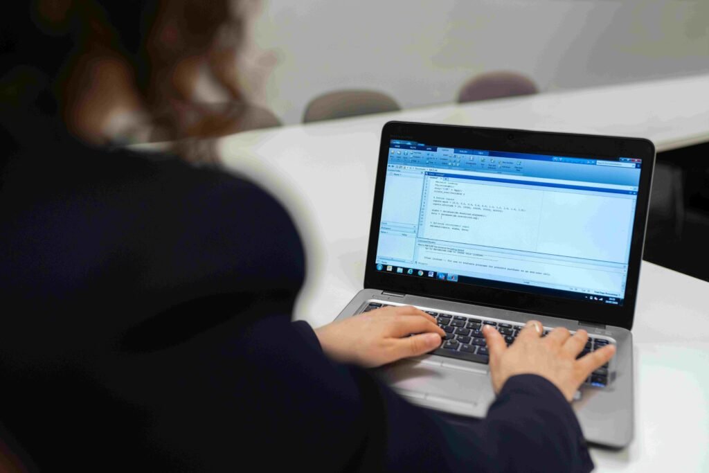 Learn what to consider while choosing a trading ERP software in Dubai for your business
