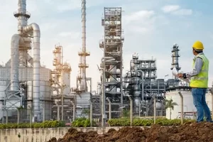 From project kick-off to heavy machinery coordination, experience the power of seamless HR operations with our commitment to excellence in heavy industrial construction management.